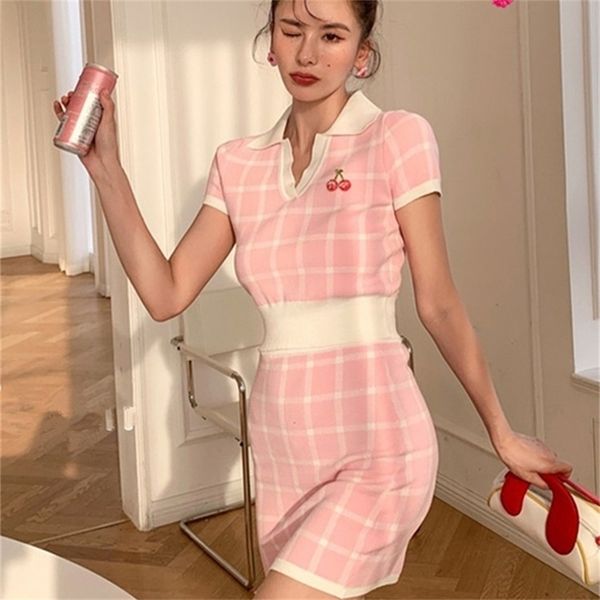 sweet pink plaid knitted two piece set women summer fashion cherry brooch pullover sweater +bodycon skirt suits 2 sets 220509, White 
sweet pink plaid knitted two piece set women summer fashion cherry brooch pullover sweater +bodycon skirt suits 2 sets 220509, White