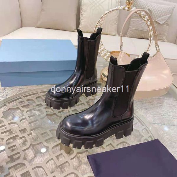 boots high end women's boots autumn winter sleeve muffin thick soled short middle heel martin chelsea, Black
boots high end women's boots autumn winter sleeve muffin thick soled short middle heel martin chelsea, Black