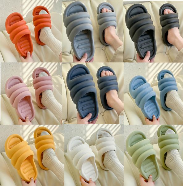 

2022 Slippers men and women lovers indoor bath thick bottom non slip home Shower Room Beach Booties yakuda local boots online store, Red