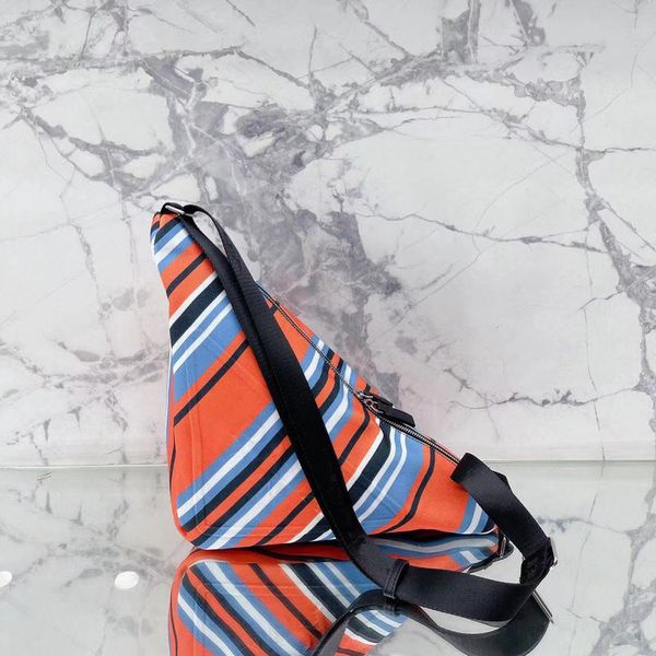 designer handbags striped canvas triangle bags large capacity one shoulder messenger bags womens handbag wallet
designer handbags striped canvas triangle bags large capacity one shoulder messenger bags womens handbag wallet