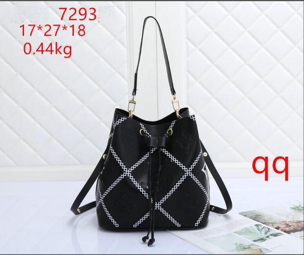 classic luxurys designers drawstring bag bucket handbags string shoulder bags letter florals women totes fashion leather crossbody bag 7293#
classic luxurys designers drawstring bag bucket handbags string shoulder bags letter florals women totes fashion leather crossbody bag 7293#