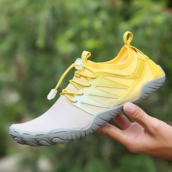 new running shoes upstream shoes men women indoor fitness swimming sneaker snorkeling wading beach outdoor riding with box size 36-39
new running shoes upstream shoes men women indoor fitness swimming sneaker snorkeling wading beach outdoor riding with box size 36-39