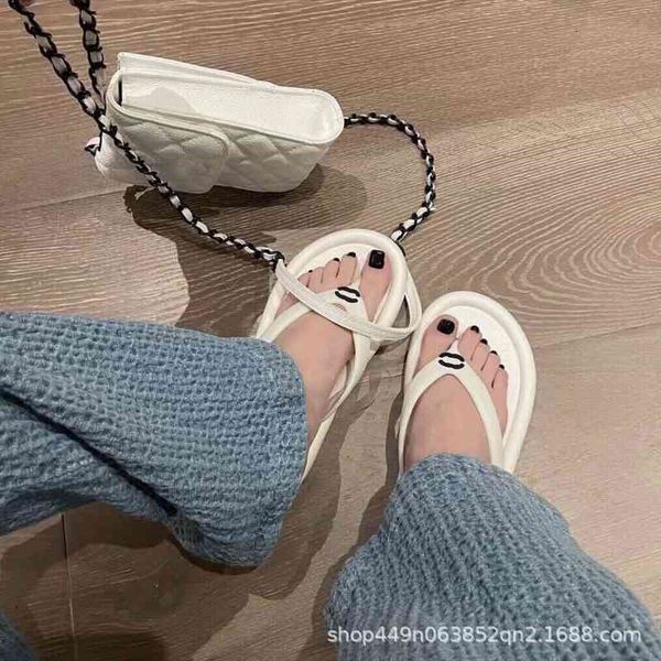 sandals xiaoxiangfeng herringbone sandals summer solid color series simple breathable women's shoes with soft sole clip toe mcp4, Black
sandals xiaoxiangfeng herringbone sandals summer solid color series simple breathable women's shoes with soft sole clip toe mcp4, Black