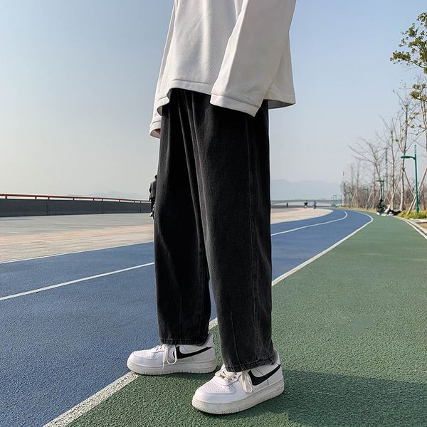spring autumn men s baggy black jeans korean fashion elastic waist design straight leg denim pants male brand trousers 220719, White;black
spring autumn men s baggy black jeans korean fashion elastic waist design straight leg denim pants male brand trousers 220719, White;black