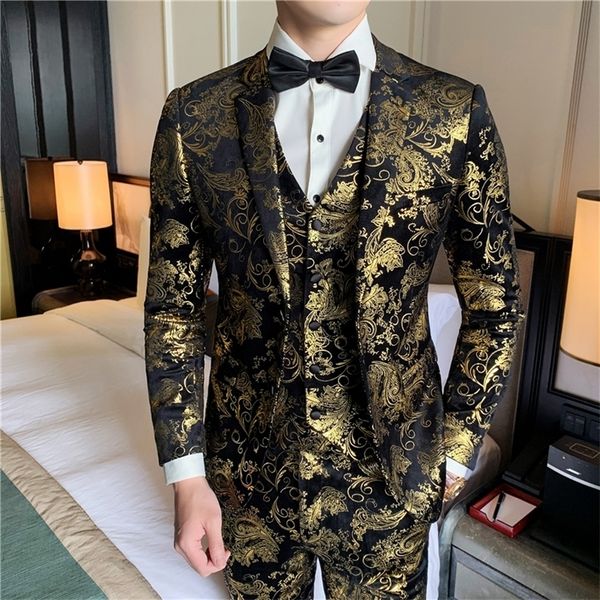 s5xl men's dress threepiece wedding party party clothing men's suit jacket with pants and vest 2019 new male suits t200303, White;black
s5xl men's dress threepiece wedding party party clothing men's suit jacket with pants and vest 2019 new male suits t200303, White;black