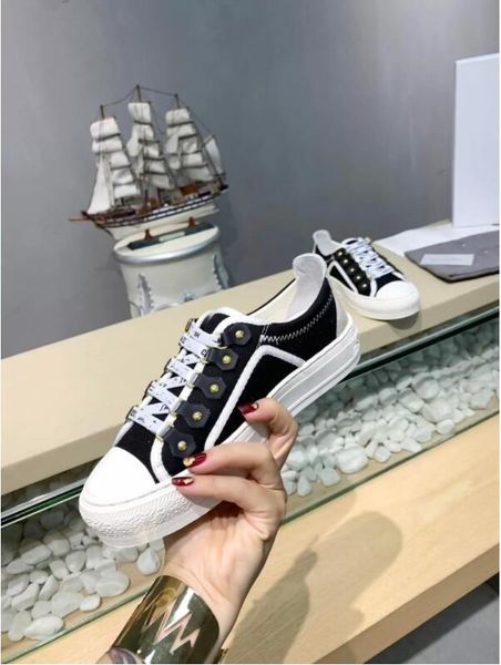 2022 paris dies shoes designer casual shoes oblique technology canvas trainers sneakers men women fashion breathable outdoor platform fla sz, Black
2022 paris dies shoes designer casual shoes oblique technology canvas trainers sneakers men women fashion breathable outdoor platform fla sz, Black
