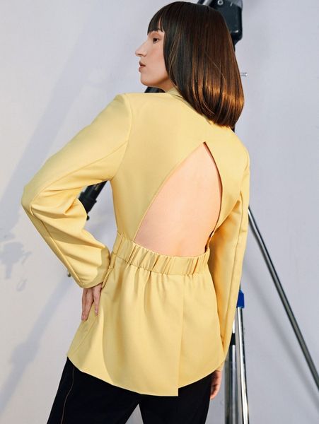 belted flap detail cut out back blazer y2lb#, White
belted flap detail cut out back blazer y2lb#, White