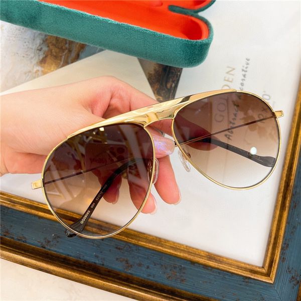sunglasses g's shaped pilot driving anti ultraviolet sunglasses are the same as, White;black
sunglasses g's shaped pilot driving anti ultraviolet sunglasses are the same as, White;black
