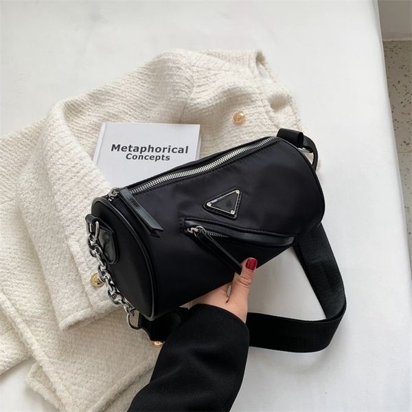 factory promotion simple leisure small women's 2022 new fashion chain single shoulder personalized zipper messenger cylindrical bag
factory promotion simple leisure small women's 2022 new fashion chain single shoulder personalized zipper messenger cylindrical bag