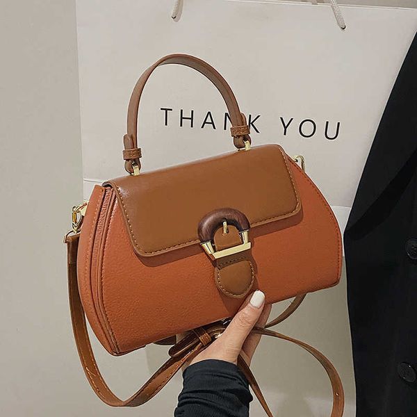 retro women messenger bag fashion trend shoulder bag contrast color large capacity crossbody bag tote purses handbags
retro women messenger bag fashion trend shoulder bag contrast color large capacity crossbody bag tote purses handbags