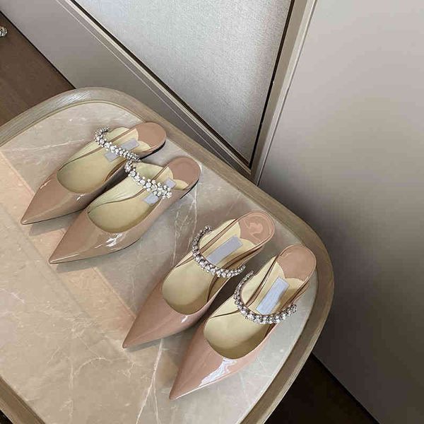 slippers pointed sandals women's style slippers in autumn patent leather baotou one-sided belt thin heel semi trailing empty high, Black
slippers pointed sandals women's style slippers in autumn patent leather baotou one-sided belt thin heel semi trailing empty high, Black