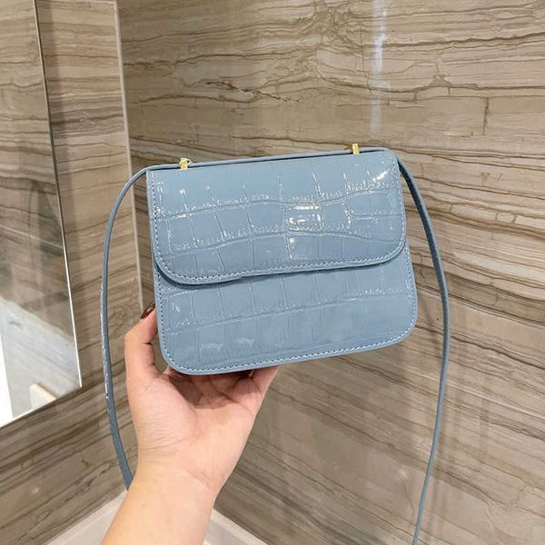 luxurys designers ladies messenger brand bag 2021 women crossbody handbag fashion handbags mother shoulder bags letter small
luxurys designers ladies messenger brand bag 2021 women crossbody handbag fashion handbags mother shoulder bags letter small