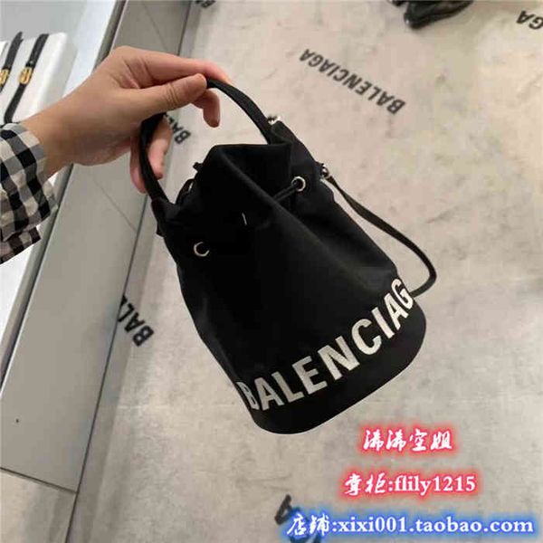 balenciga handbag wheelxs designer bucket bag color matching portable one shoulder messenger 619458 crossbody
balenciga handbag wheelxs designer bucket bag color matching portable one shoulder messenger 619458 crossbody