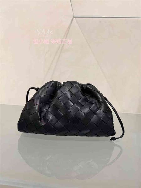 bottegas jodie handbags venetas designer shoulder baodiejia bag the mini pouch sheepskin woven cloud
bottegas jodie handbags venetas designer shoulder baodiejia bag the mini pouch sheepskin woven cloud