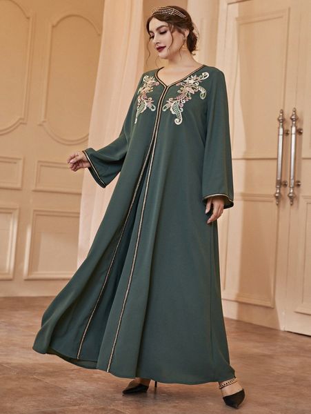 plus floral embroidered contrast tape dress l8ma#, Black 
plus floral embroidered contrast tape dress l8ma#, Black