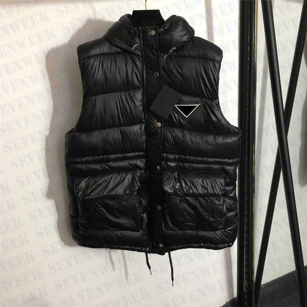 men women vest down coat with triangle badge sleeveless womens designer jackets winter keep warm outerwear coats, Black
men women vest down coat with triangle badge sleeveless womens designer jackets winter keep warm outerwear coats, Black
