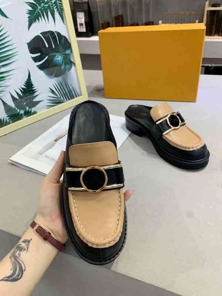 sandals women's round head summer slippers fashionable style flat and casual 2 colors large size 35-40, Black
sandals women's round head summer slippers fashionable style flat and casual 2 colors large size 35-40, Black