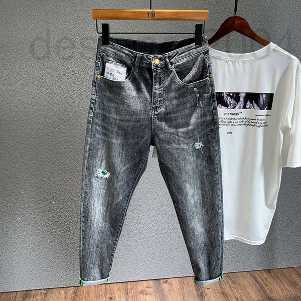 men's jeans designer pierced jeans 9-point pants men's fashion brand contrast color patch beggar slim fit small feet black gray r6, Blue
men's jeans designer pierced jeans 9-point pants men's fashion brand contrast color patch beggar slim fit small feet black gray r6, Blue