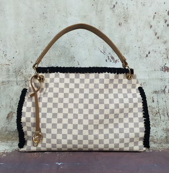 designer men evening bags luxury handbags leather women bags trendy large-capacity portable female fashion one-shoulder messenger bag anly65
designer men evening bags luxury handbags leather women bags trendy large-capacity portable female fashion one-shoulder messenger bag anly65