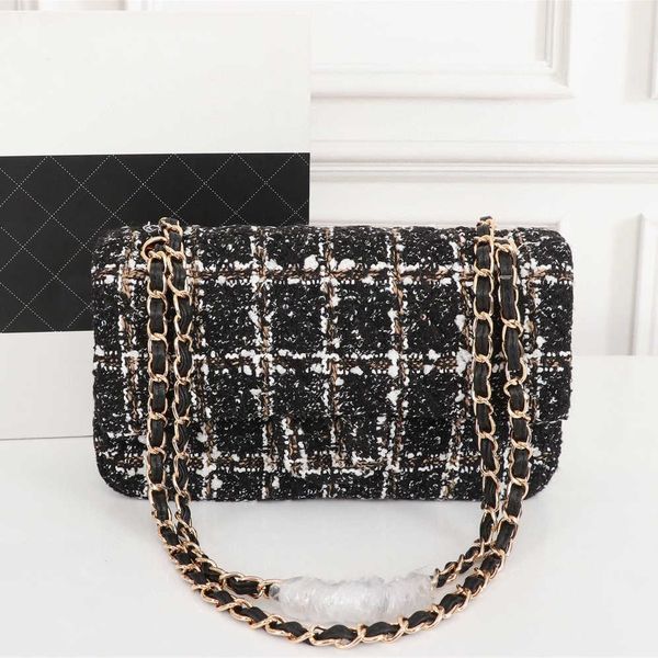 designer luxury women the tote bag fashion versatile handbags shoulder crossbody bags purse telfars totes large capacity saddle wallets 7a 9
designer luxury women the tote bag fashion versatile handbags shoulder crossbody bags purse telfars totes large capacity saddle wallets 7a 9