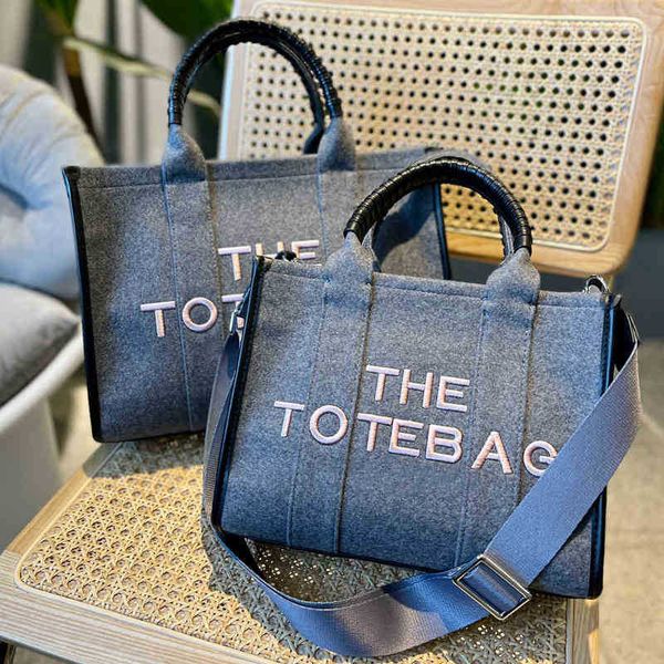 leather women's tote flap shoulder crossbody bags luxury designer marc jocobs underarm bag handbags fashion chain shoulder zhouzhoubao1
leather women's tote flap shoulder crossbody bags luxury designer marc jocobs underarm bag handbags fashion chain shoulder zhouzhoubao1