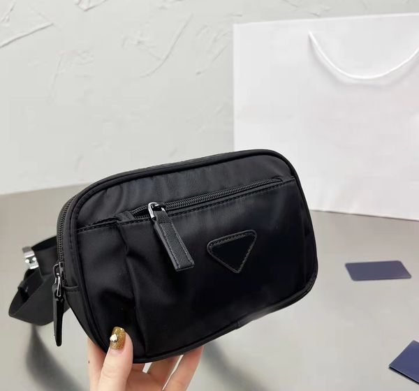 2022 brand designer men's and women's classic fashion parachute fabric waist bag
2022 brand designer men's and women's classic fashion parachute fabric waist bag