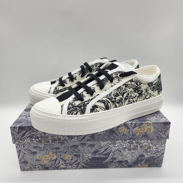 walkn casual shoes classic women fashion embroidery sneakers white black red pink with box
walkn casual shoes classic women fashion embroidery sneakers white black red pink with box