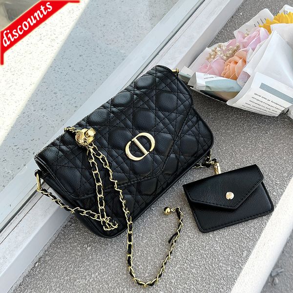 fashion brand trendy ladies bags direct sale this year's popular female messenger 2022 new versatile small chain one shoulder
fashion brand trendy ladies bags direct sale this year's popular female messenger 2022 new versatile small chain one shoulder