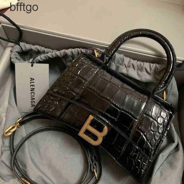 luxury trend women handbags balencaigs designer star's same bag women's 2022 crocodile fashion versatile b family leather me
luxury trend women handbags balencaigs designer star's same bag women's 2022 crocodile fashion versatile b family leather me