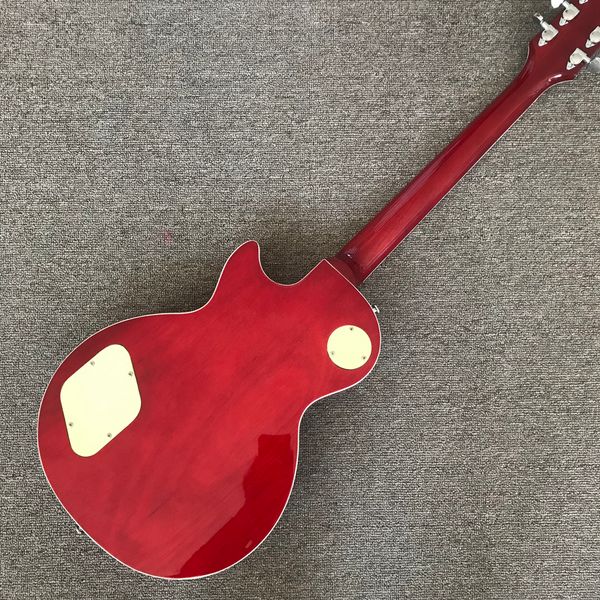electric guitar, rosewood fingerboard, 3 pickups, chrome hardware, solid mahogany body same of the pictures
electric guitar, rosewood fingerboard, 3 pickups, chrome hardware, solid mahogany body same of the pictures
