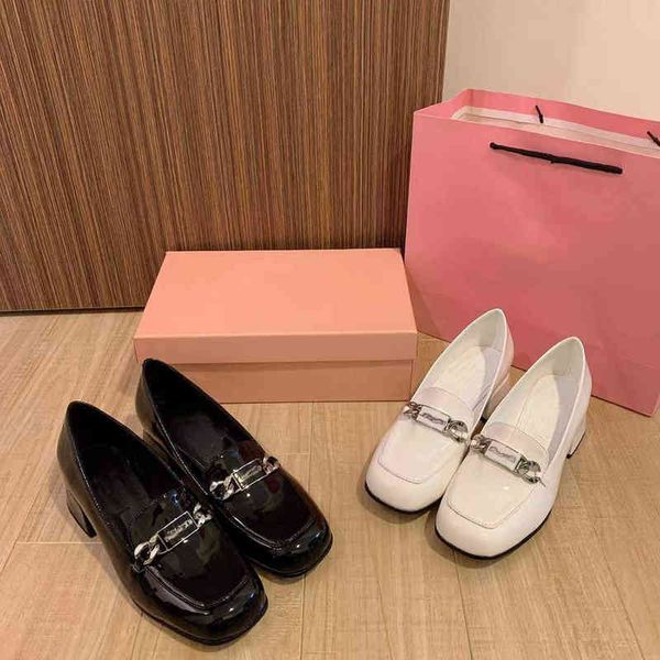 2022 new mary jane shoes, chain metal buckle, small leather shoes, square head, thick heel and women's lefu shoes, Black
2022 new mary jane shoes, chain metal buckle, small leather shoes, square head, thick heel and women's lefu shoes, Black