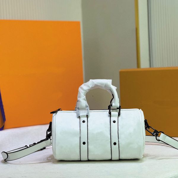 m57960 m80201 messenger bag ladies classic travel bags flap zipper crossbody handbag letter prints leather pillow handbag purse
m57960 m80201 messenger bag ladies classic travel bags flap zipper crossbody handbag letter prints leather pillow handbag purse