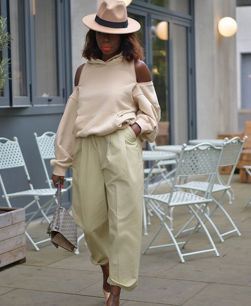 fashion women designer hoodie in 3 colors oversized sweatshirt hollow out hoodie for femme aa, Black
fashion women designer hoodie in 3 colors oversized sweatshirt hollow out hoodie for femme aa, Black