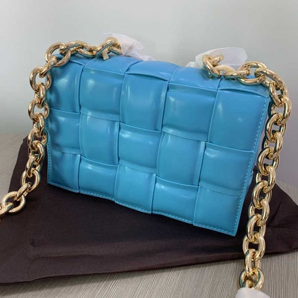 2021 classic pillow crossbody bags lady designers luxury women leather plaid padded fashion messenger handbags purses clutch
2021 classic pillow crossbody bags lady designers luxury women leather plaid padded fashion messenger handbags purses clutch