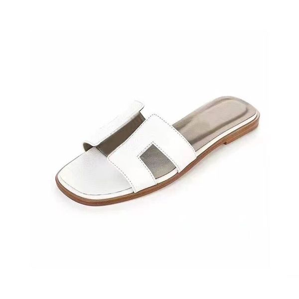 famous brand beach slippers classic flat heel summer designer fashion flops leather lady slides women shoes l bath ladies sandals large size, Black
famous brand beach slippers classic flat heel summer designer fashion flops leather lady slides women shoes l bath ladies sandals large size, Black