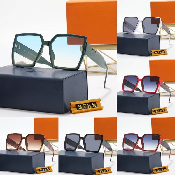 2022 new v home sun glasses for women star show the same fashion versatile designer brands mens luxury sunglasses woman uv400 high quality, White;black
2022 new v home sun glasses for women star show the same fashion versatile designer brands mens luxury sunglasses woman uv400 high quality, White;black