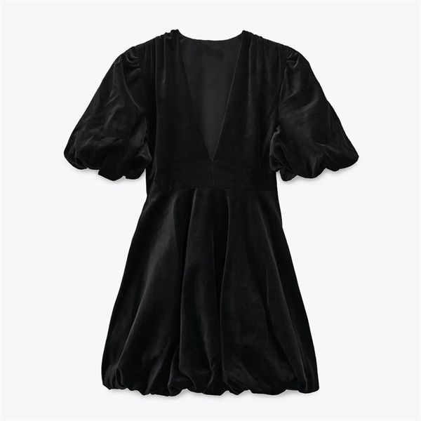 za vintage black velvet mini dress women fashion v neck short puff sleeve dress woman voluminous hem cute elegant dresses 210319, Black;gray
za vintage black velvet mini dress women fashion v neck short puff sleeve dress woman voluminous hem cute elegant dresses 210319, Black;gray
