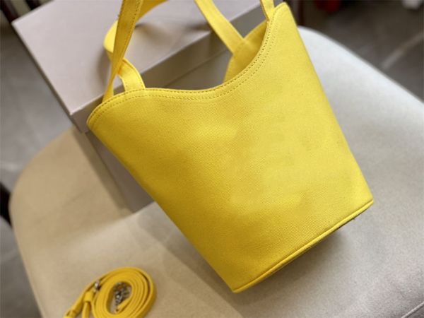 2022 women's drawstring bucket bag in black yellow hangbags handbag new canvas shoulder bags designer crossbody bag buckets shape with
2022 women's drawstring bucket bag in black yellow hangbags handbag new canvas shoulder bags designer crossbody bag buckets shape with