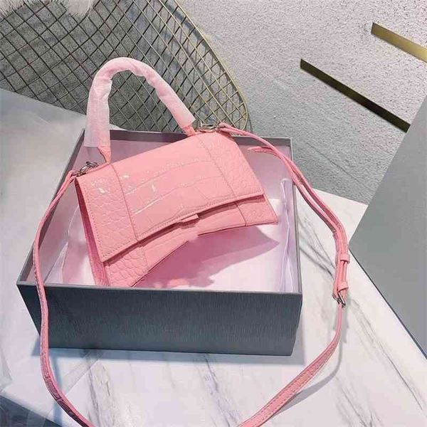 balenciga handbag italy designer crossbody luxury shoulder backpack handbag totes bag bags handbags wallet purse tb spring summer pink hourg
balenciga handbag italy designer crossbody luxury shoulder backpack handbag totes bag bags handbags wallet purse tb spring summer pink hourg