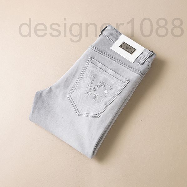men's jeans designer 2022 spring and summer new slim straight jeans men's korean version chaozhou brand small foot thin casual pan, Blue
men's jeans designer 2022 spring and summer new slim straight jeans men's korean version chaozhou brand small foot thin casual pan, Blue