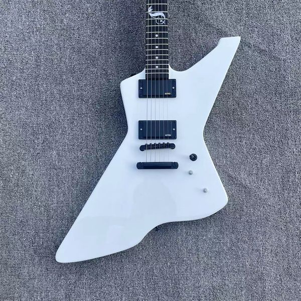in stock special custom electric guitar full-body matte white body snake head fingerboard inlaid emg pick
in stock special custom electric guitar full-body matte white body snake head fingerboard inlaid emg pick