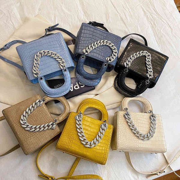 fashion carrying princess diana women's 2022 new simple stone chain foreign style messenger bag luxury designer
fashion carrying princess diana women's 2022 new simple stone chain foreign style messenger bag luxury designer