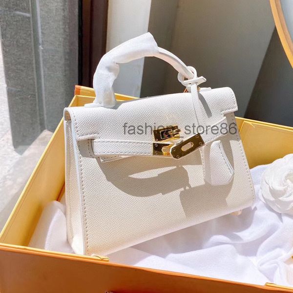 yiweibags new fashion mini womens bag real leather portable cowhide second generation kellies pure colour high-quality single shoulder
yiweibags new fashion mini womens bag real leather portable cowhide second generation kellies pure colour high-quality single shoulder