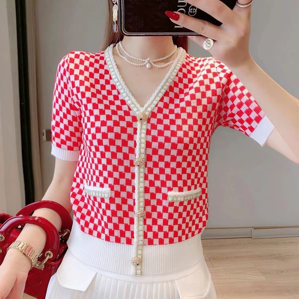 summer vintage plaid knitted short women v neck pullover stitching color loose thin sweater femme 2022 new, White;black
summer vintage plaid knitted short women v neck pullover stitching color loose thin sweater femme 2022 new, White;black
