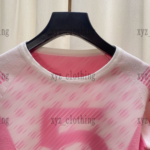 2022 high-end knitted t-shirts designer vests t shirts summer women small fragrant letter color thread suspenders vest brand striped knit ve, White
2022 high-end knitted t-shirts designer vests t shirts summer women small fragrant letter color thread suspenders vest brand striped knit ve, White