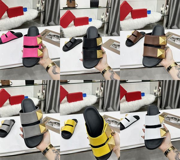 shoes classics women slipper roman stud flat calfskin slide sandal indoor slippers designer summer luxury fashion beach flip flops
shoes classics women slipper roman stud flat calfskin slide sandal indoor slippers designer summer luxury fashion beach flip flops