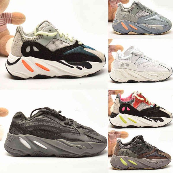 700 v2 kids running shoes west wave runner boys girls light trainer sneakers children athletic outdoor 26-35, Black
700 v2 kids running shoes west wave runner boys girls light trainer sneakers children athletic outdoor 26-35, Black
