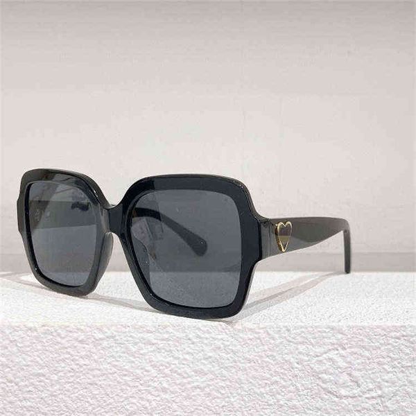 mirror ch5479 eye frame female net red box sunglasses mens fashion, White;black
mirror ch5479 eye frame female net red box sunglasses mens fashion, White;black