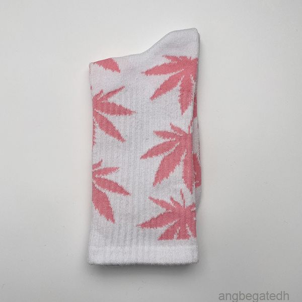 socks men's and women's maple leaf middle tube socks korean version college fengyuansu stockings lovers' tide socks personali, Black
socks men's and women's maple leaf middle tube socks korean version college fengyuansu stockings lovers' tide socks personali, Black