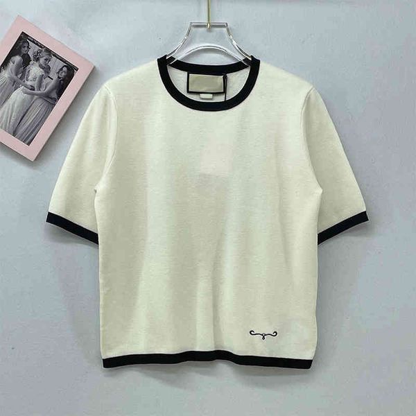 women's knits tees d's round neck solid color embroidered letters fresh and simple slim fitting wool knitted short sleeves, White
women's knits tees d's round neck solid color embroidered letters fresh and simple slim fitting wool knitted short sleeves, White